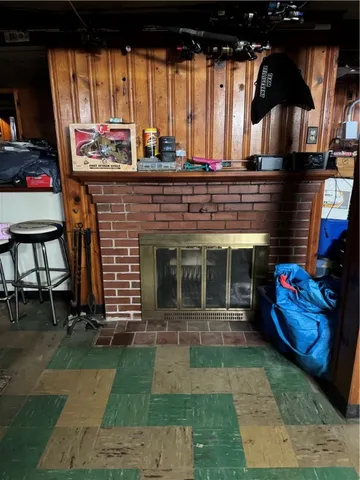 $989,900 | 80 Phenix Avenue, Cranston, RI 02920