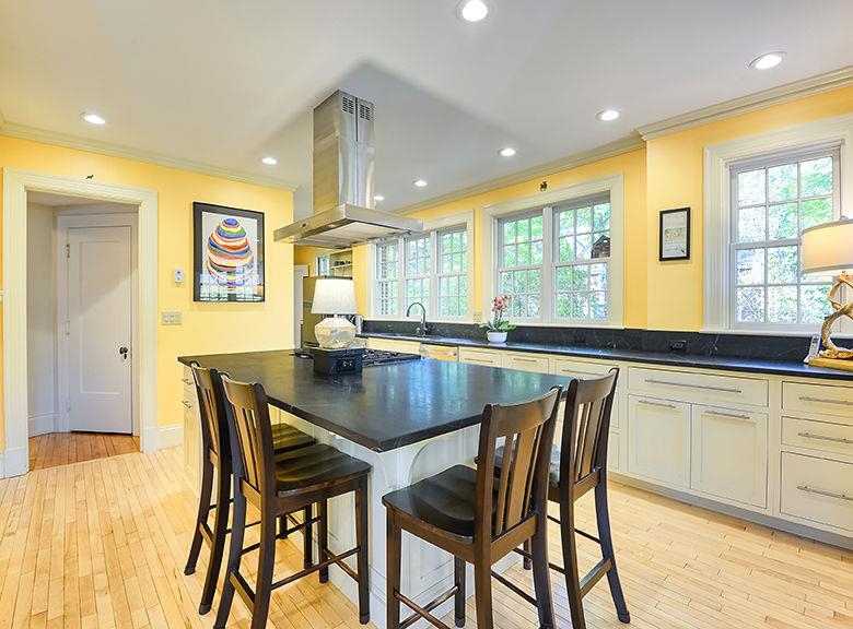 390 Main Street Keene, NH 03431 - Photo 5 of 48