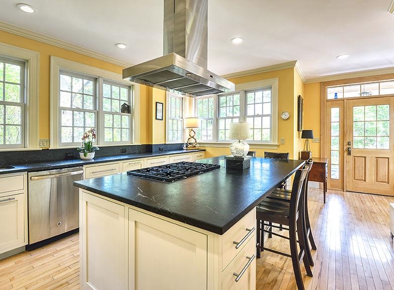 390 Main Street Keene, NH 03431 - Photo 6 of 48