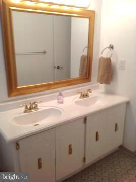 9116 Fort Foote Road Fort Washington, MD 20744 - Photo 25 of 30 Bath
