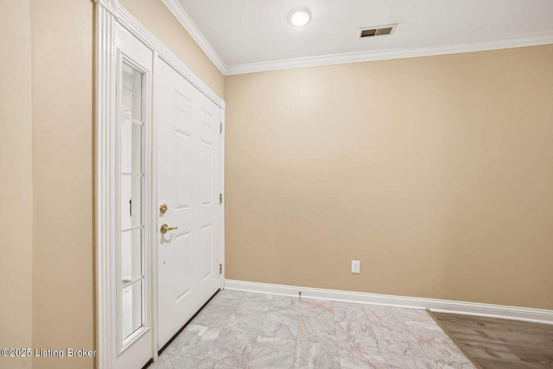 7826 Turtle Run Court Prospect, KY 40059 - Photo 12 of 33 photo_online_013