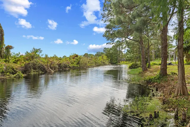 $1,268,000 | 2005 Southwest Amarillo Lane, Palm City, FL 34990