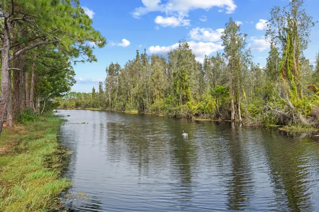 $1,268,000 | 2005 Southwest Amarillo Lane, Palm City, FL 34990