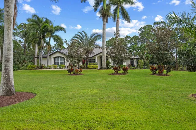 $1,268,000 | 2005 Southwest Amarillo Lane, Palm City, FL 34990