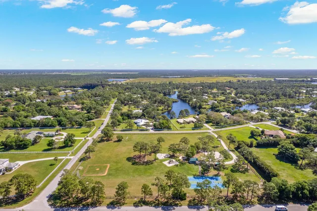 $1,268,000 | 2005 Southwest Amarillo Lane, Palm City, FL 34990