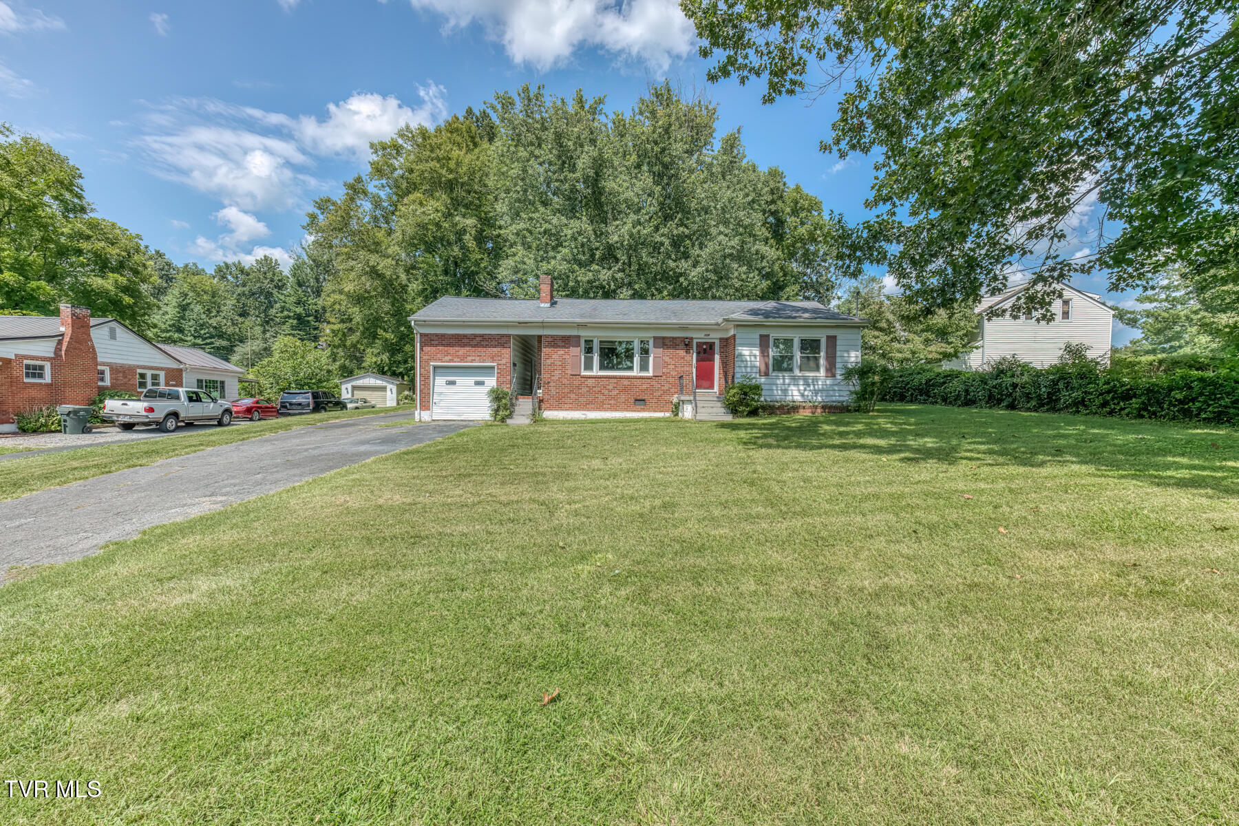 128 Crossway Rd-29