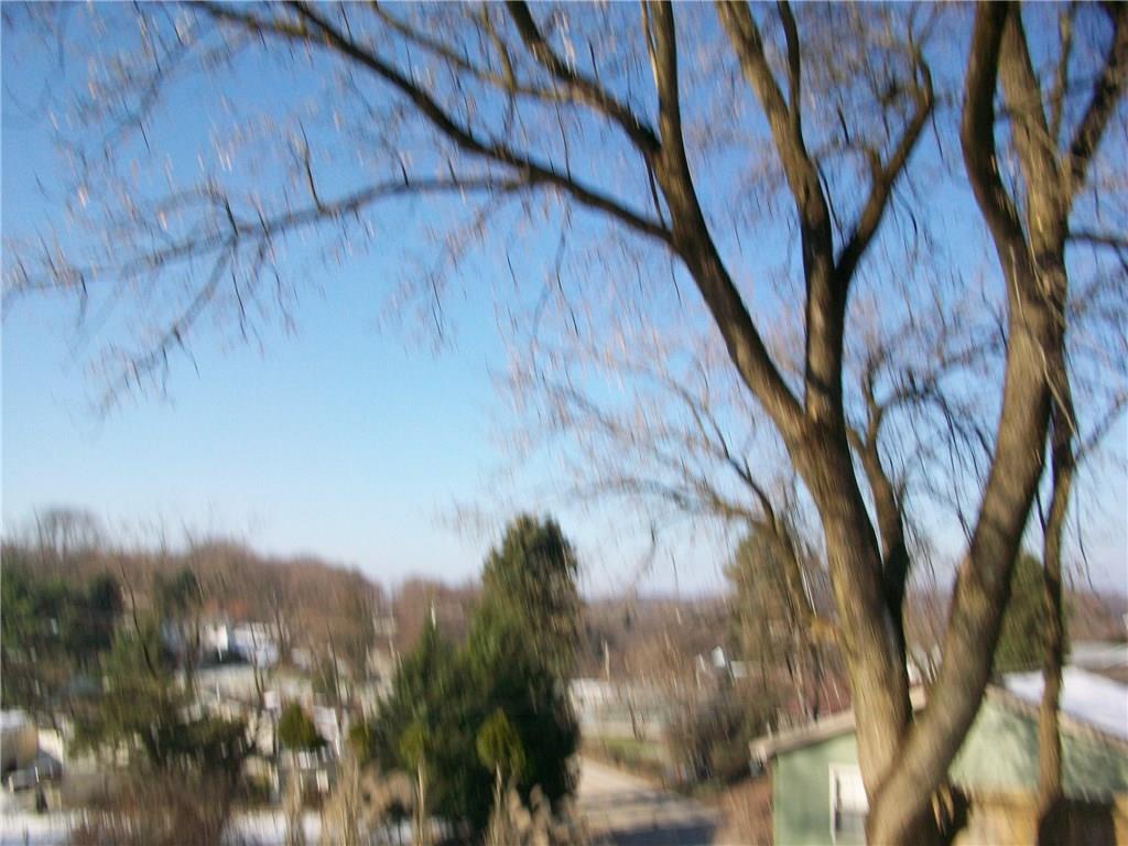 4162 Sardis Road Pittsburgh, PA 15239 - Photo 11 of 13 Gallery Image 11