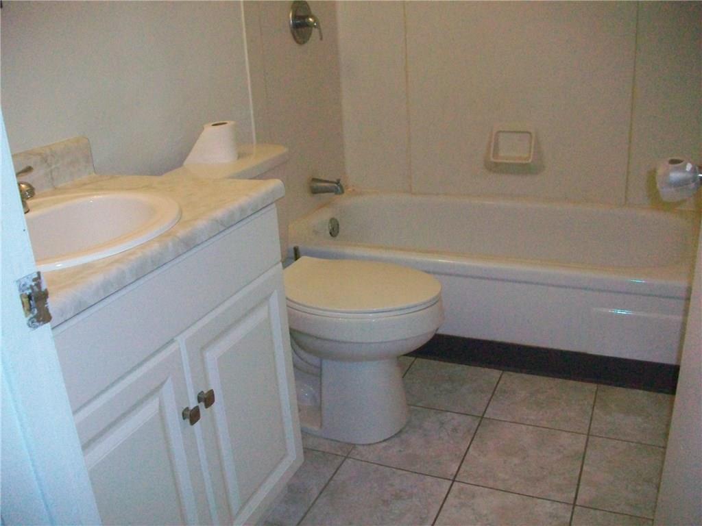 4162 Sardis Road Pittsburgh, PA 15239 - Photo 7 of 13 Gallery Image 7