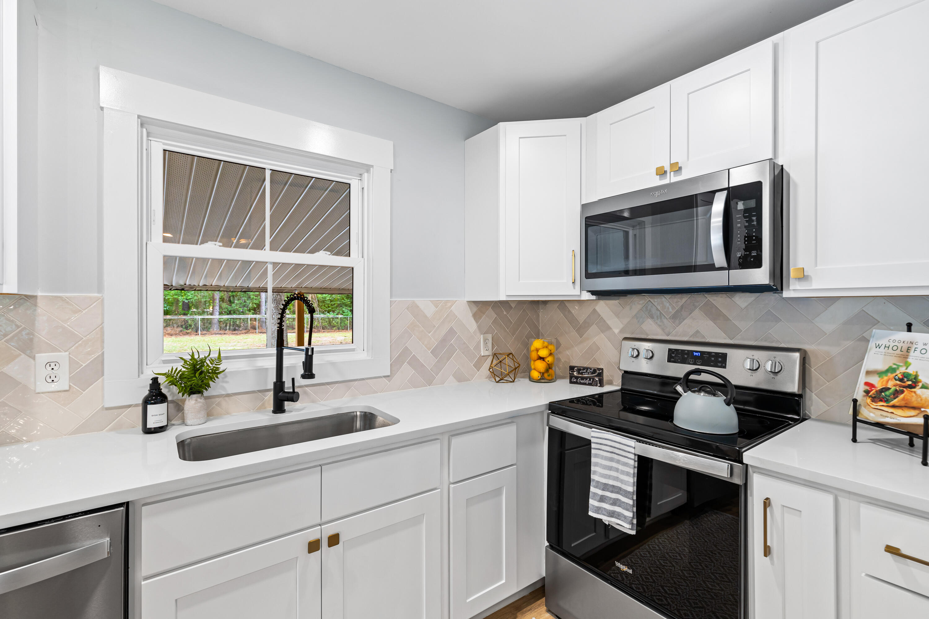 1687 Cooper Store Road Moncks Corner, SC 29461 - Photo 10 of 45 1G1A6902