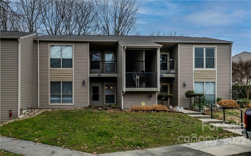 11074 Cedar View Road Charlotte, NC 28226 - Photo 1 of 21 Gallery Image 1