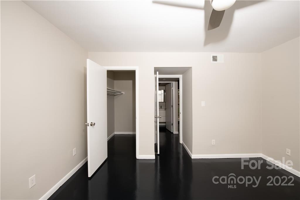 11074 Cedar View Road Charlotte, NC 28226 - Photo 16 of 21 Gallery Image 16