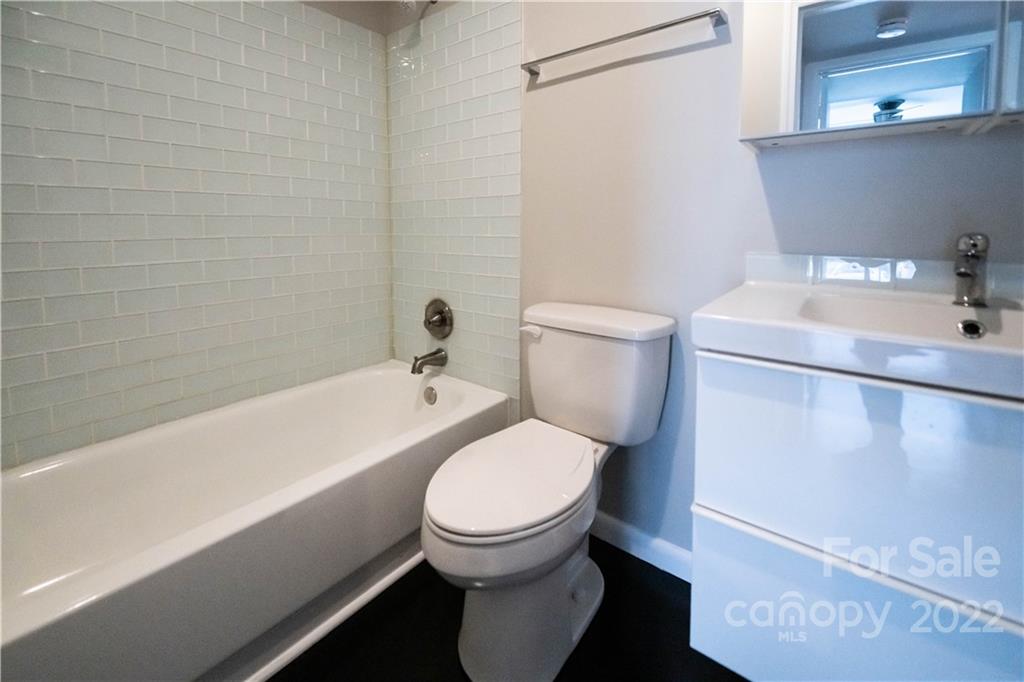 11074 Cedar View Road Charlotte, NC 28226 - Photo 18 of 21 Gallery Image 18