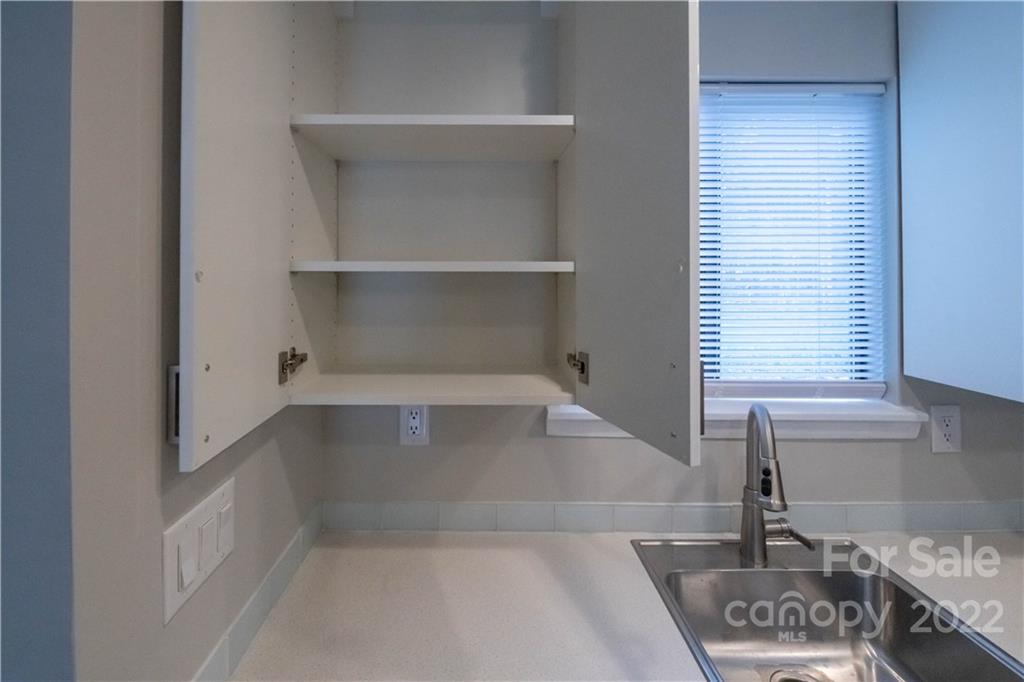 11074 Cedar View Road Charlotte, NC 28226 - Photo 7 of 21 Gallery Image 7