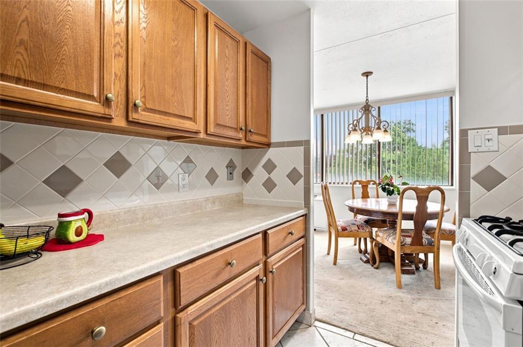 1150 Bower Hill Road, Unit 905A Pittsburgh, PA 15243 - Photo 14 of 31