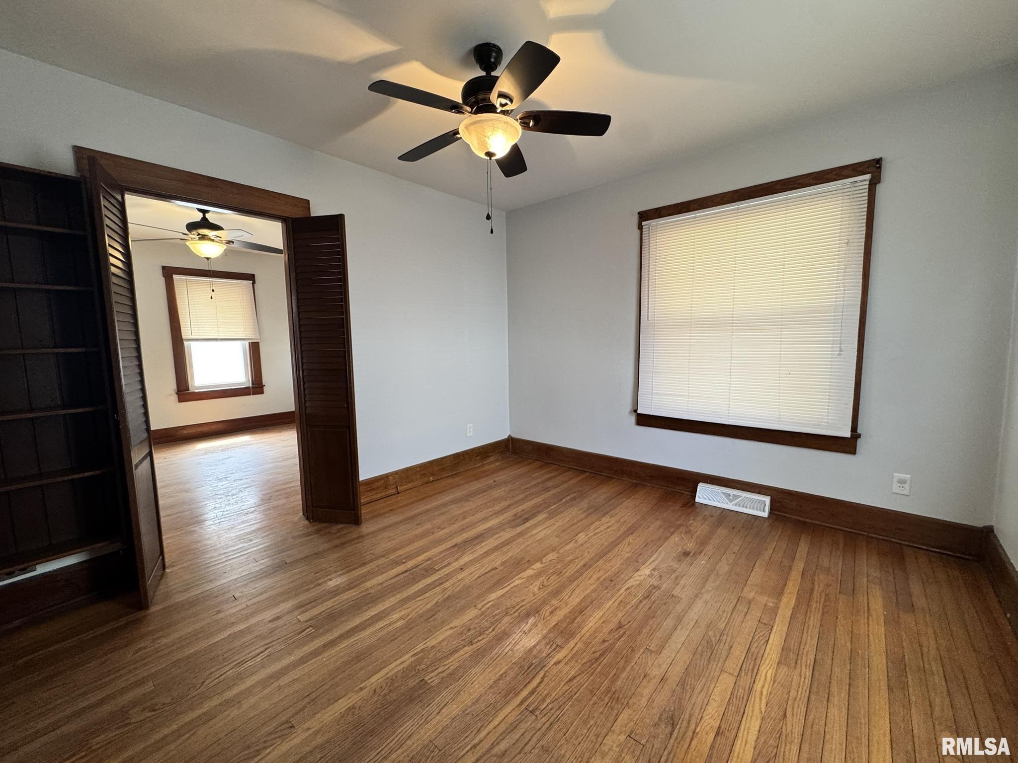 2408 Yale Boulevard Springfield, IL 62703 - Photo 12 of 34