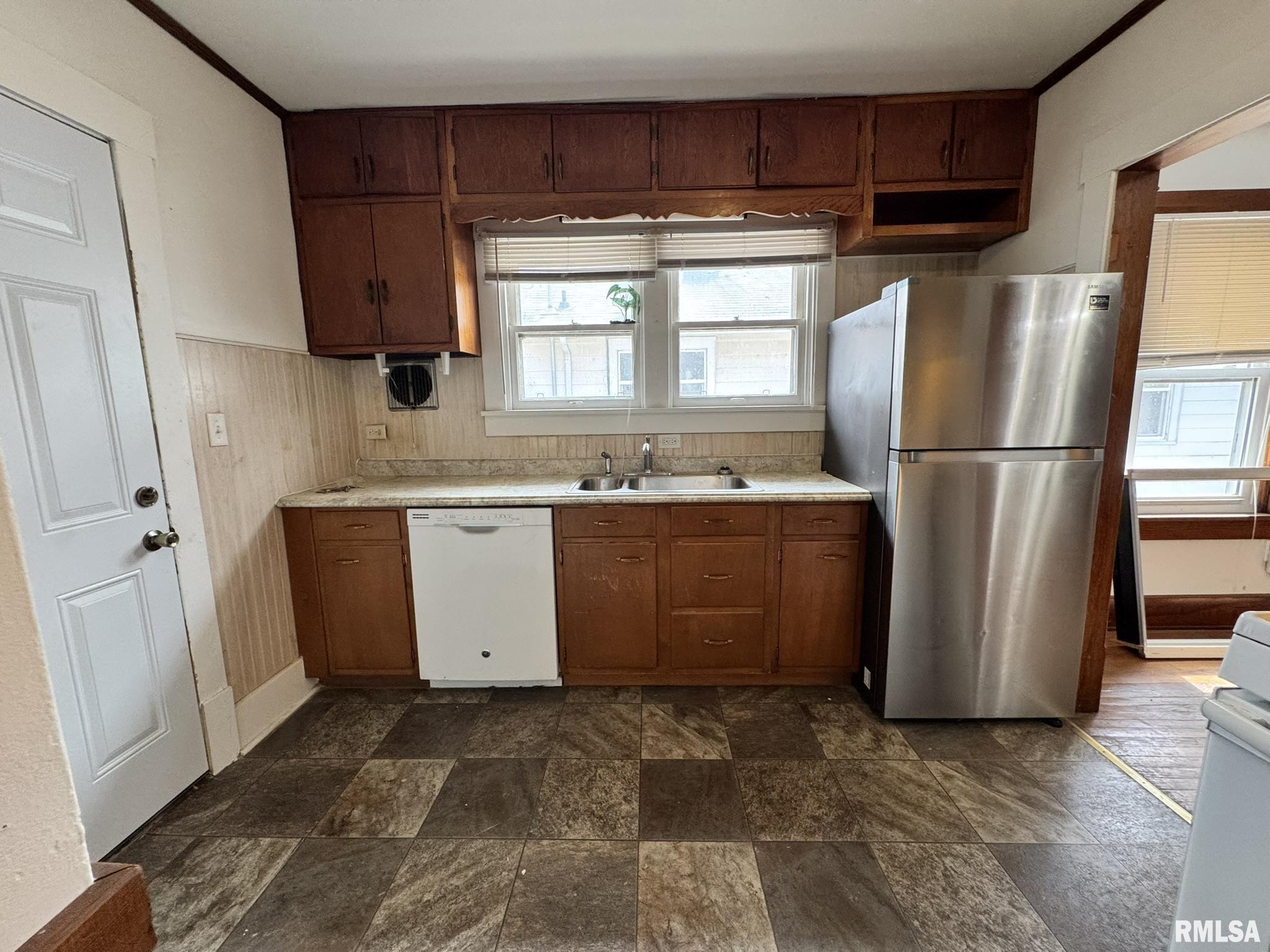 2408 Yale Boulevard Springfield, IL 62703 - Photo 29 of 34