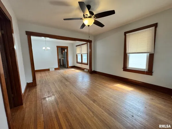 $95,000 | 2408 Yale Boulevard, Springfield, IL 62703