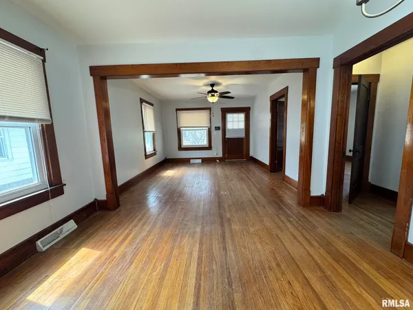 $95,000 | 2408 Yale Boulevard, Springfield, IL 62703
