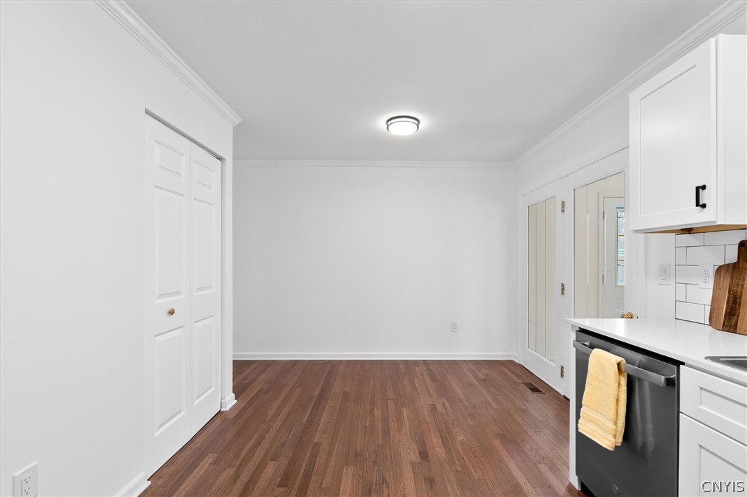 8196 Rizzo Drive Clay, NY 13041 - Photo 14 of 48