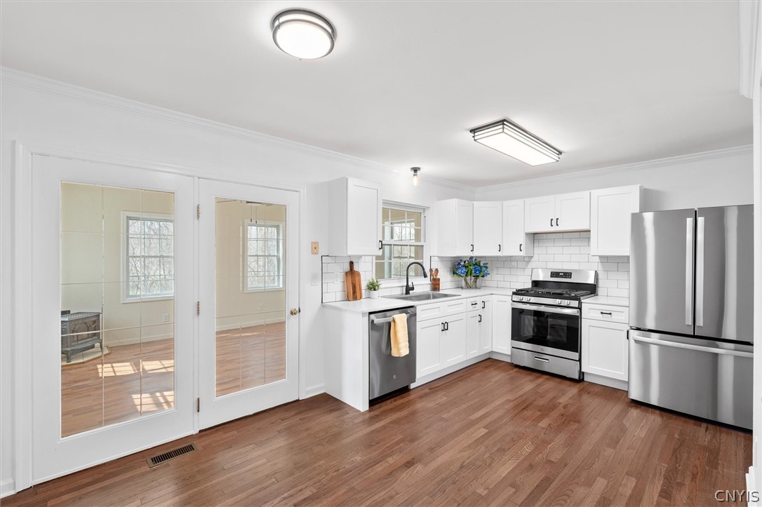 8196 Rizzo Drive Clay, NY 13041 - Photo 17 of 48