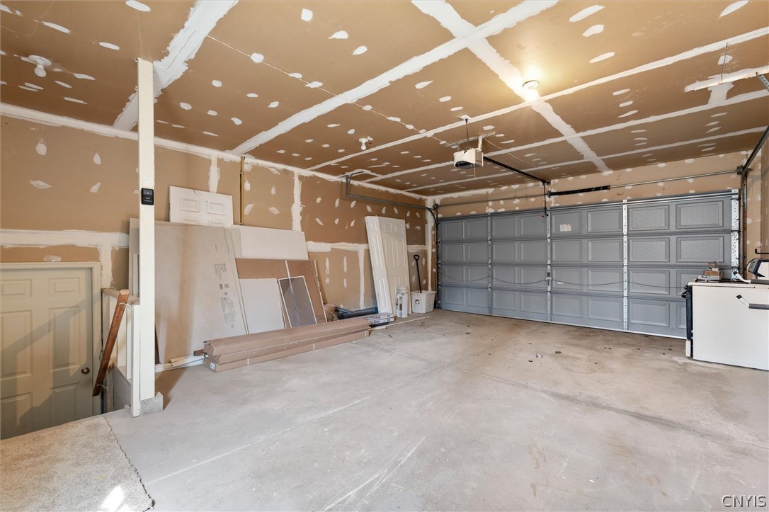 8196 Rizzo Drive Clay, NY 13041 - Photo 36 of 48