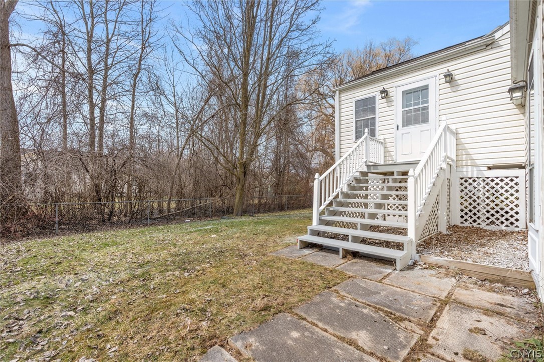 8196 Rizzo Drive Clay, NY 13041 - Photo 38 of 48