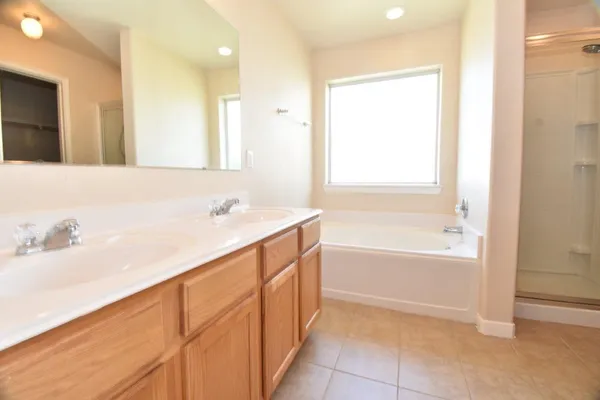 $240,000 | 1126 Desert Oasis Lane, Rosenberg, TX 77471