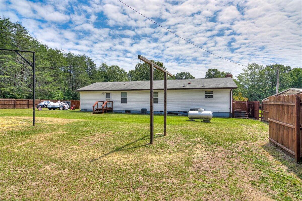706 Old Whiskey Road South New Ellenton, SC 29809 - Photo 33 of 37