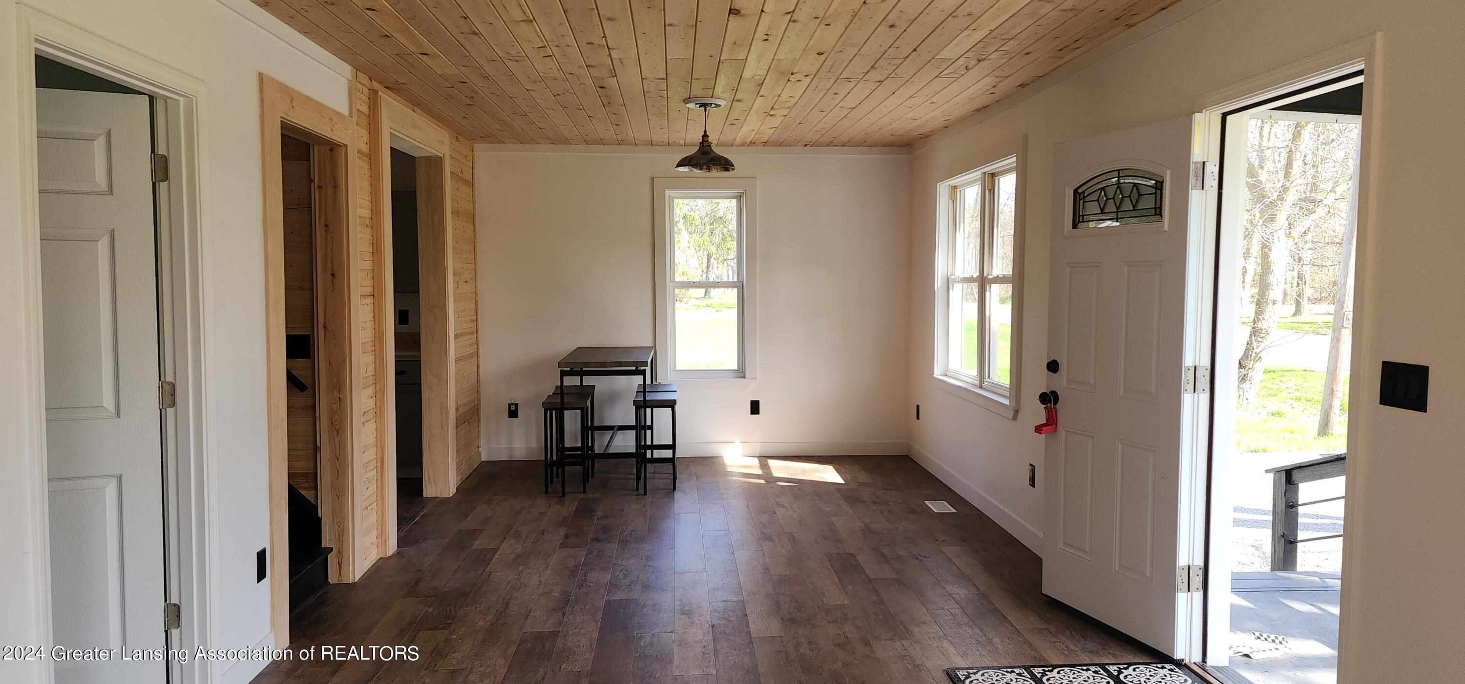 2325 North Eifert Road Holt, MI 48842 - Photo 8 of 42 20240416_110103