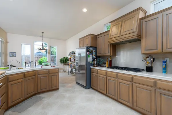 $633,888 | 1827 North Joshua Avenue, Clovis, CA 93619