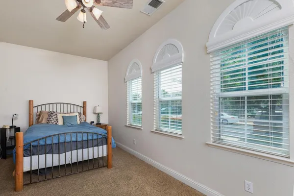$633,888 | 1827 North Joshua Avenue, Clovis, CA 93619