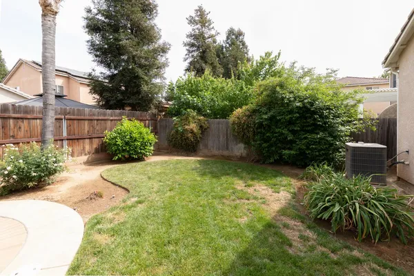 $633,888 | 1827 North Joshua Avenue, Clovis, CA 93619