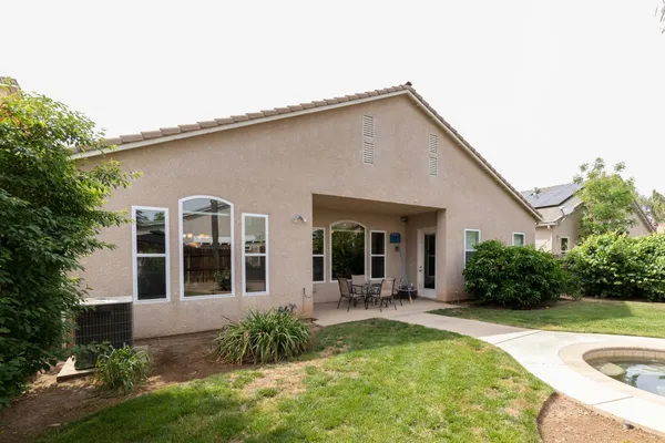 $633,888 | 1827 North Joshua Avenue, Clovis, CA 93619