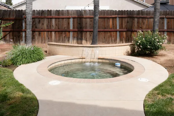 $633,888 | 1827 North Joshua Avenue, Clovis, CA 93619