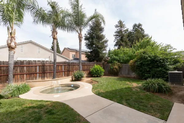 $633,888 | 1827 North Joshua Avenue, Clovis, CA 93619