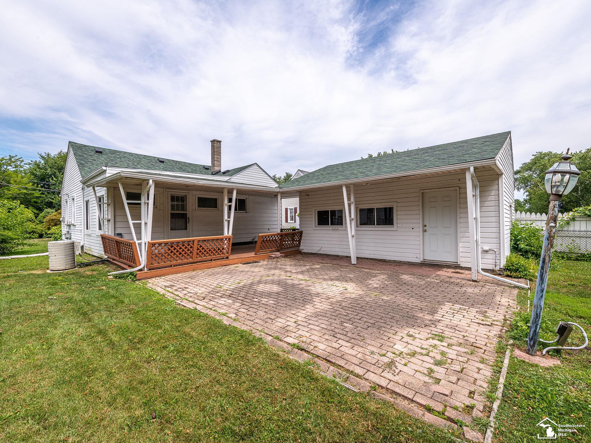 6243 Dallas Road Monroe, MI 48161 - Photo 26 of 30