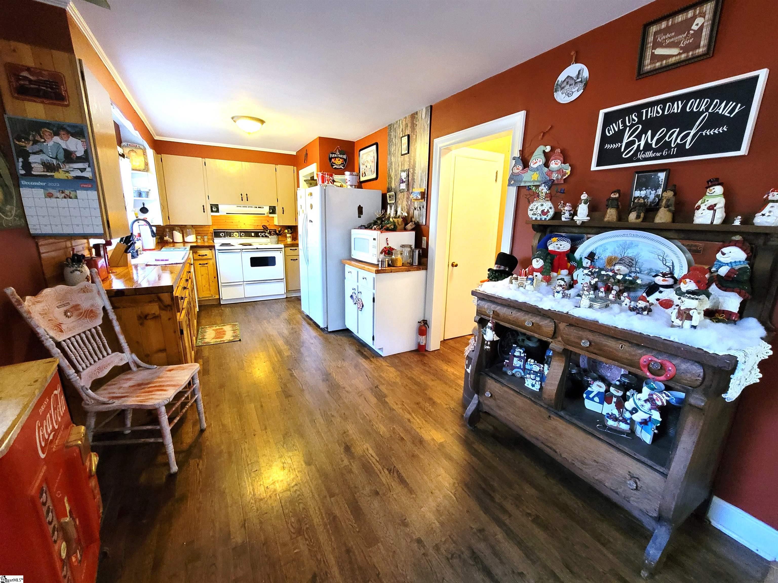 523 Pink Dill Mill Road Greer, SC 29651 - Photo 12 of 36