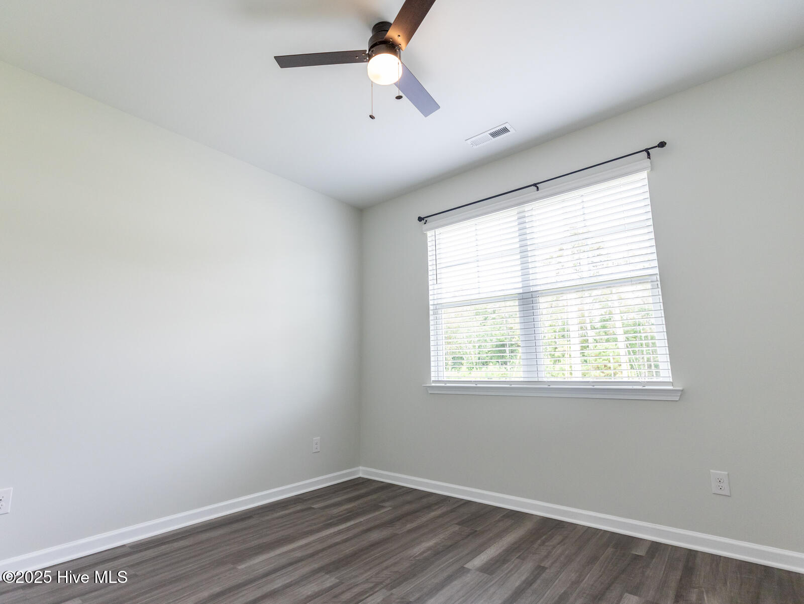 104 Tralee Place Holly Ridge, NC 28445 - Photo 20 of 29 Bedroom 2