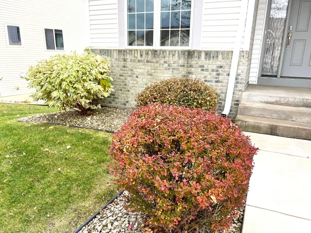 $344,900 | 6659 Lipizzan Trail North, Forest Lake, MN 55025