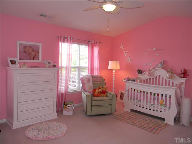 7222 Janston Drive Raleigh, NC 27613 - Photo 14 of 21 Dual Master bedroom with it's own Bath!