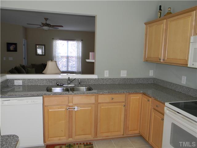 7222 Janston Drive Raleigh, NC 27613 - Photo 4 of 21