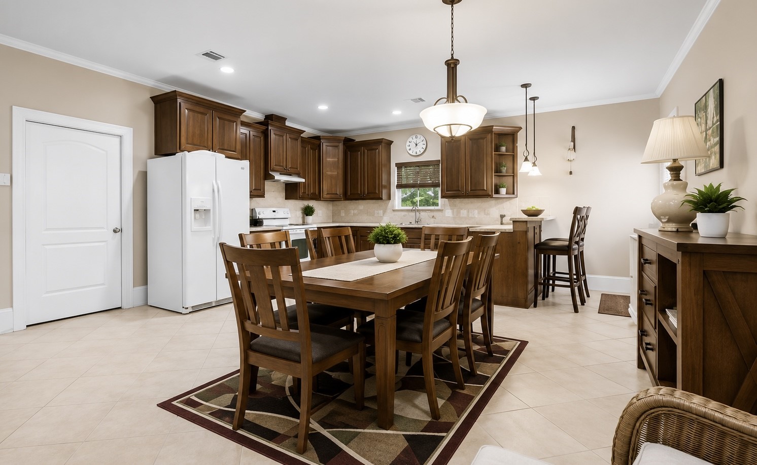 2526 Perez Road Pasadena, TX 77502 - Photo 13 of 31 virtual staging breakfast area