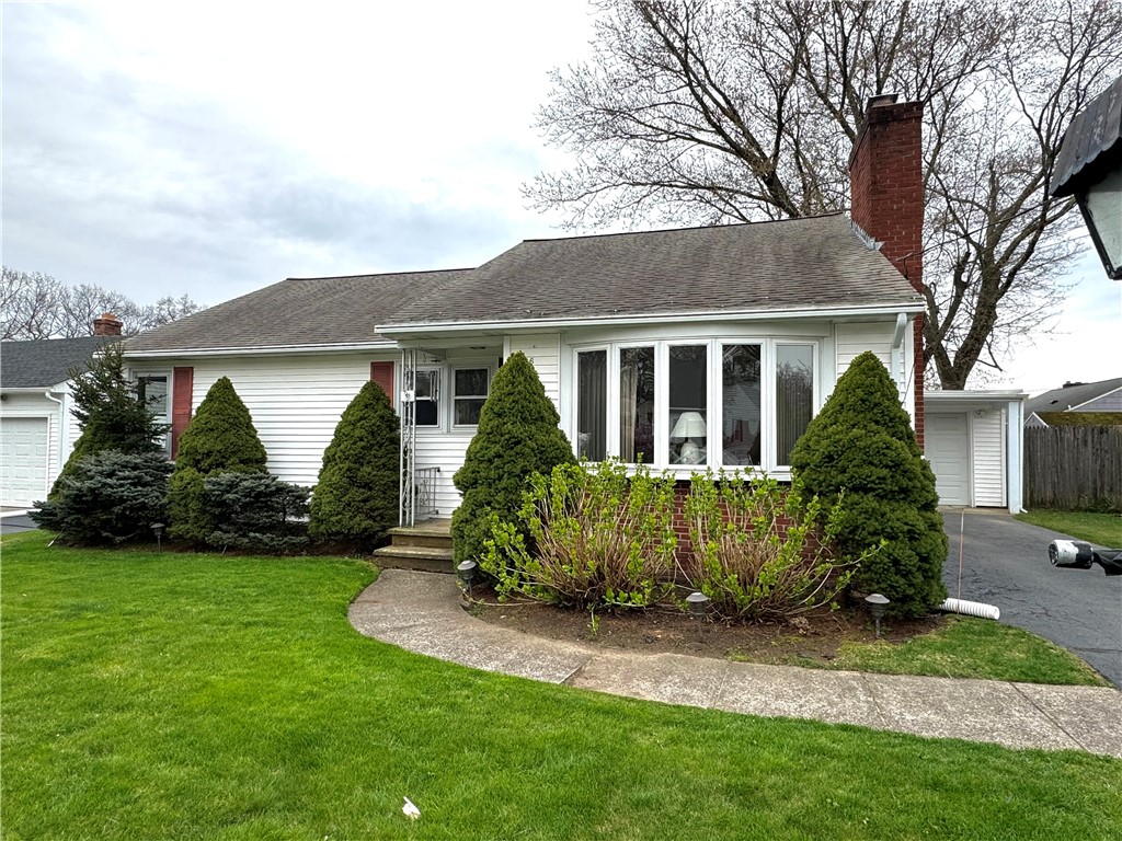 166 Old Willis Road Cumberland, RI 02864 - Photo 1 of 20 Gallery Image 1