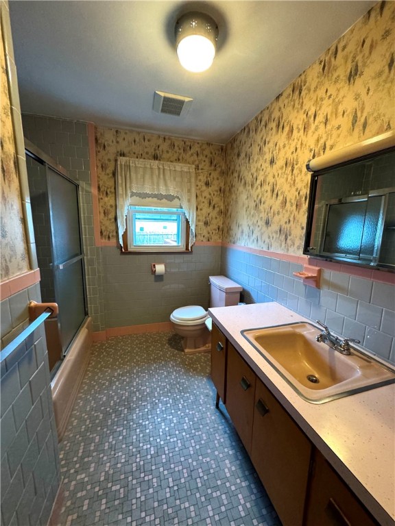 166 Old Willis Road Cumberland, RI 02864 - Photo 16 of 20 Gallery Image 16