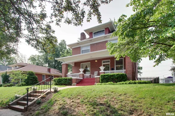 $245,000 | 1512 Spring Street, Quincy, IL 62301