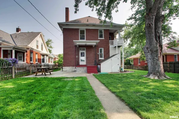 $244,000 | 1512 Spring Street, Quincy, IL 62301
