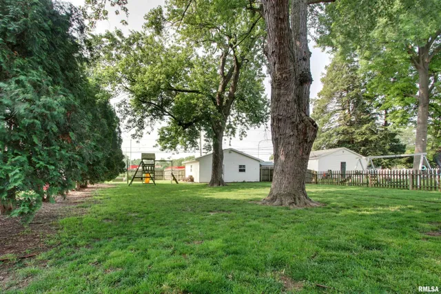 $238,000 | 1512 Spring Street, Quincy, IL 62301