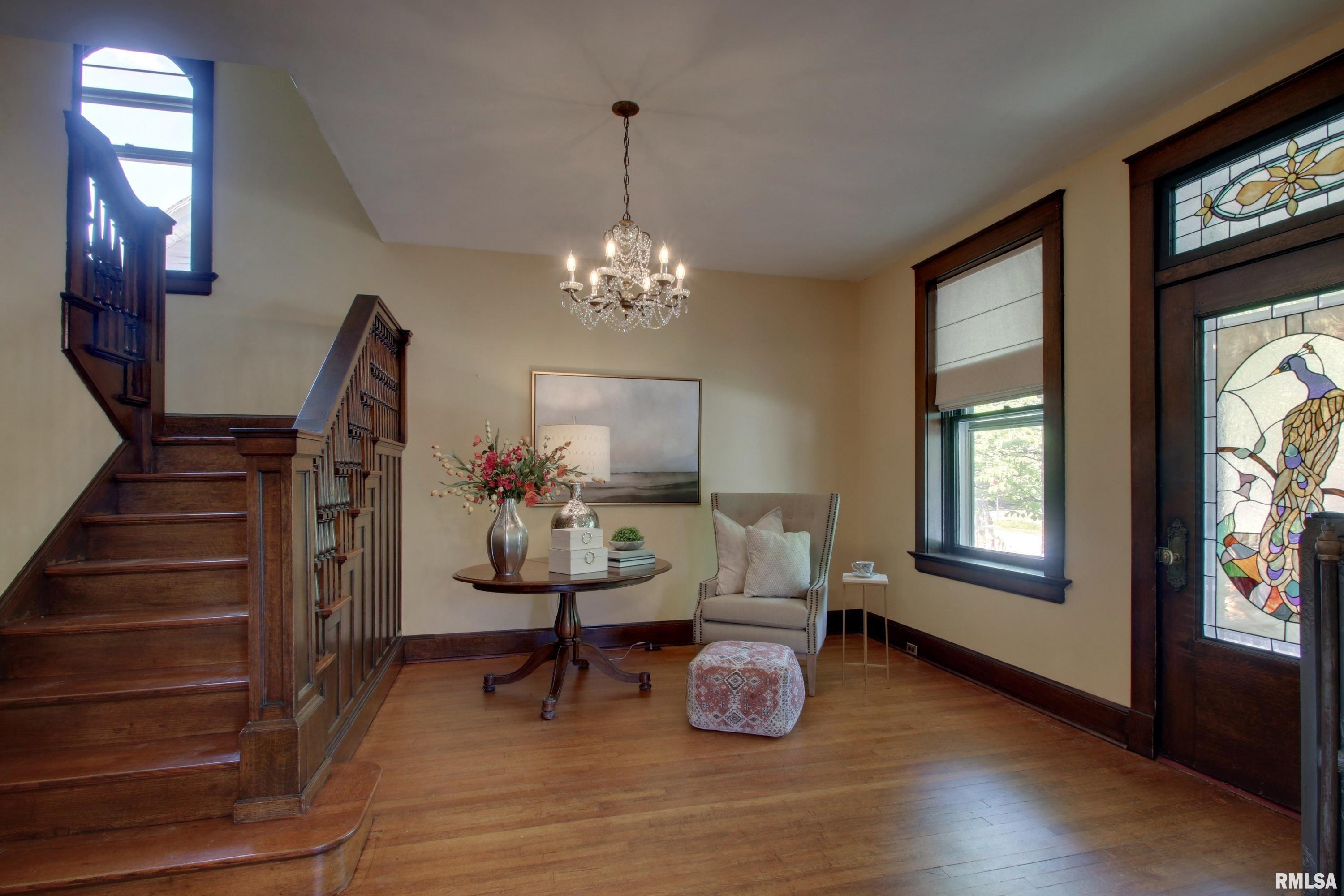 1512 Spring Street Quincy, IL 62301 - Photo 3 of 32