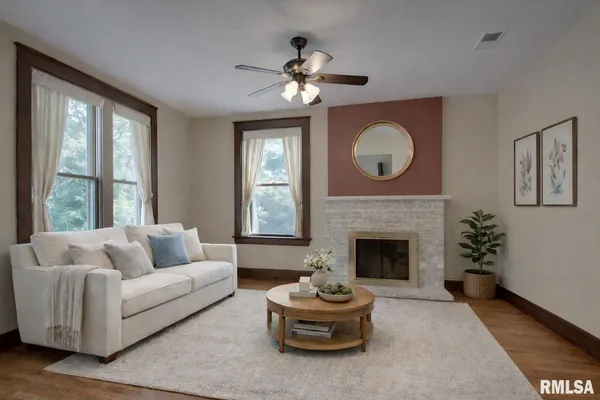 $244,000 | 1512 Spring Street, Quincy, IL 62301