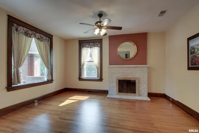 $238,000 | 1512 Spring Street, Quincy, IL 62301